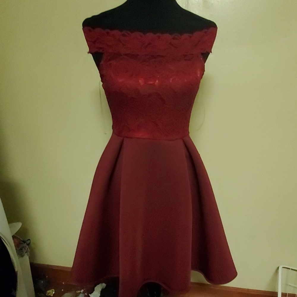 Holiday party Red Cocktail Lace Dress